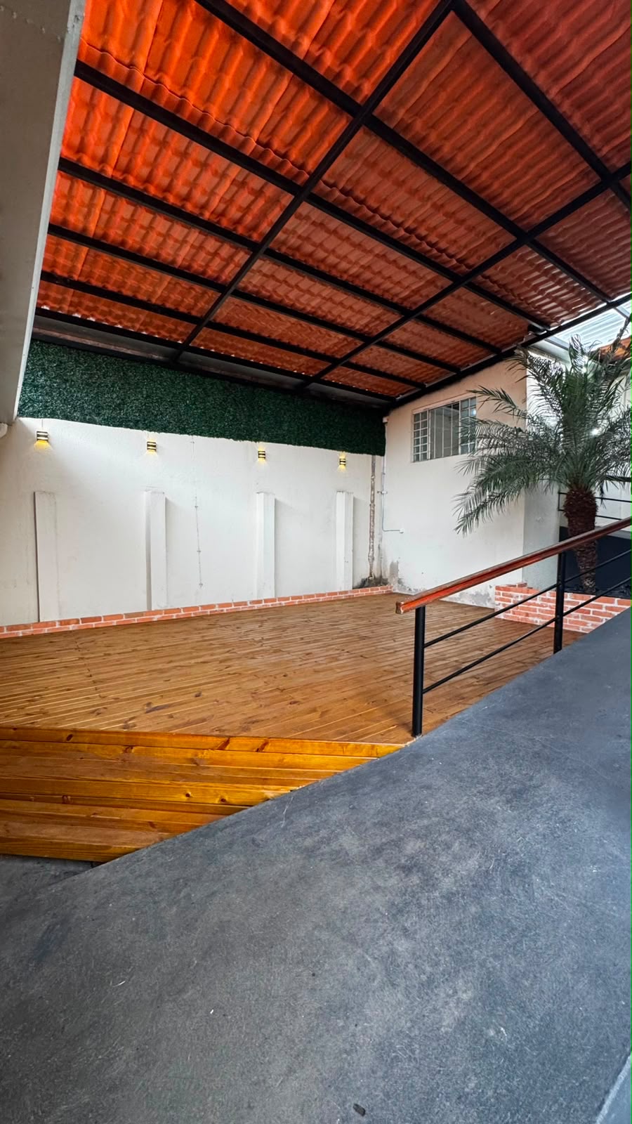 Deck
